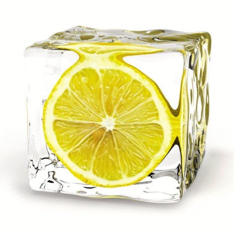 여기에 레몬 슬라이스 + 얼음까지 더하면 완벽함!